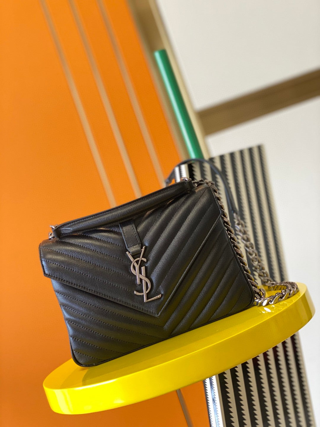 Saint Laurent College Medium Quilted Leather Shoulder Bag - Black