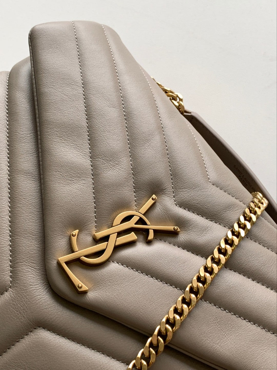 Saint Laurent Loulou Medium Chain Bag in Quilted Leather - Taupe