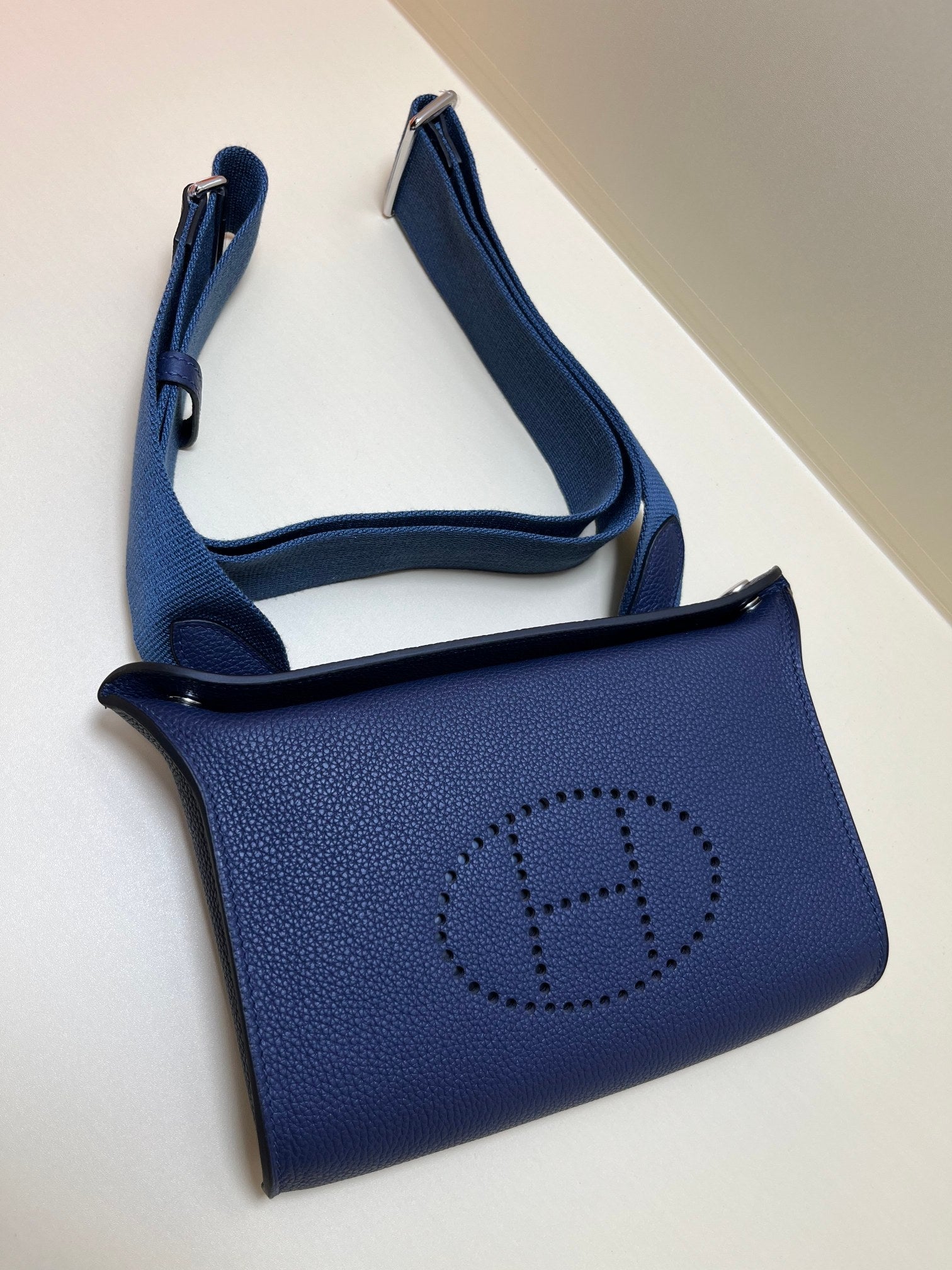 Hermès Evelyne 16 TPM Crossbody Bag - Deep Blue Leather
