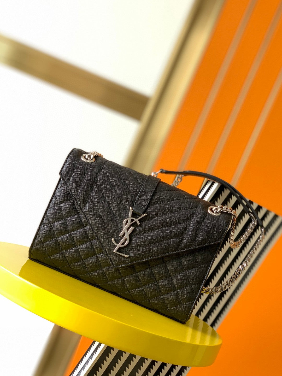 Saint Laurent Envelope Medium Bag in Quilted Leather - Black