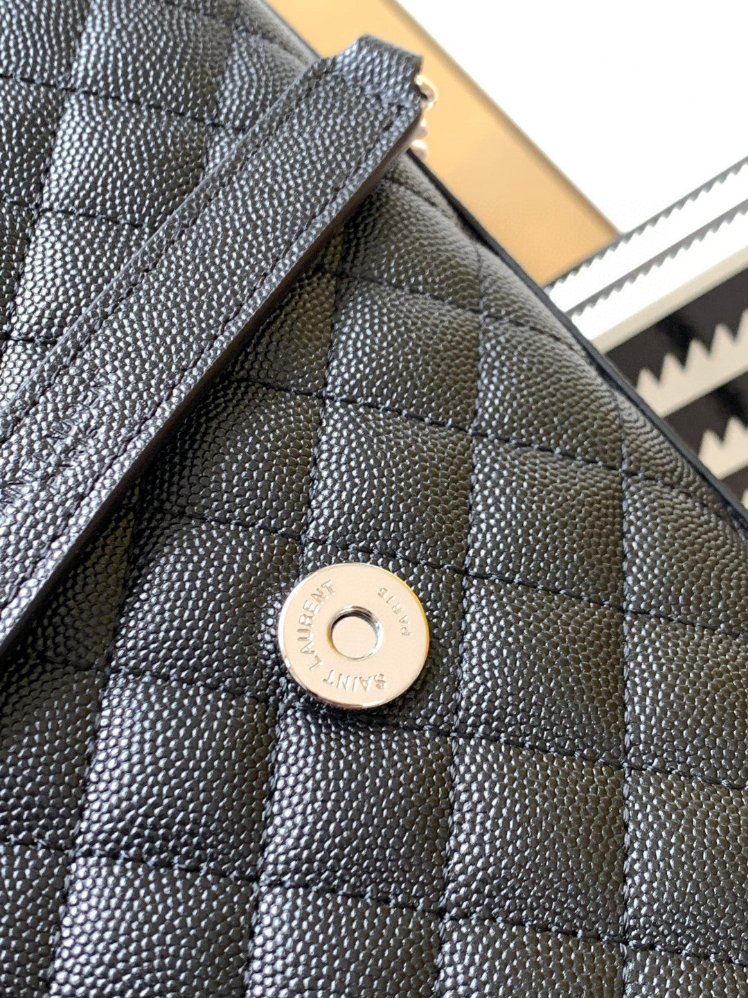 Saint Laurent Envelope Medium Bag in Quilted Leather - Black