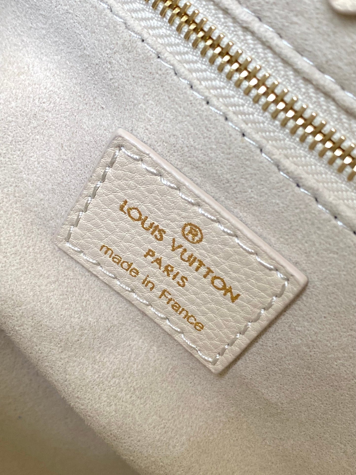 Louis Vuitton Onthego PM Monogram Empreinte Leather Tote Bag - Pastel