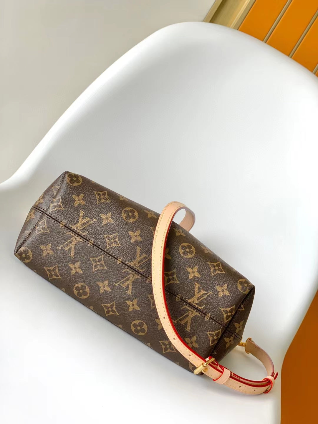Louis Vuitton Boétie PM Monogram Canvas Handbag - Brown
