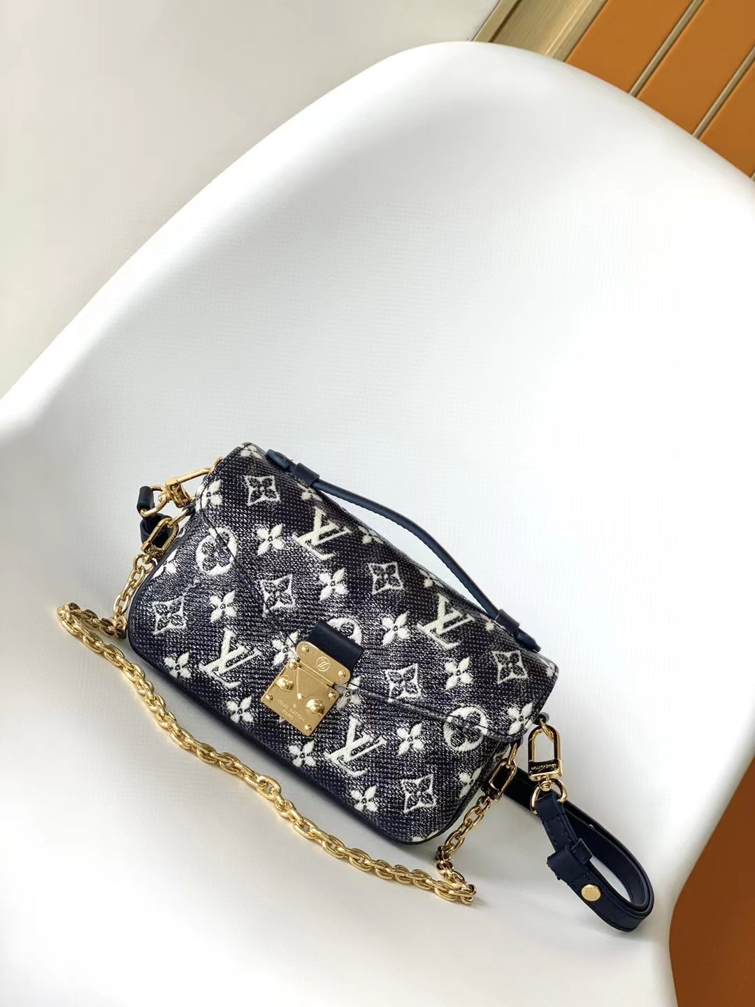Louis Vuitton Pochette Metis East West Monogram Empreinte Navy Blue Leather Crossbody Bag
