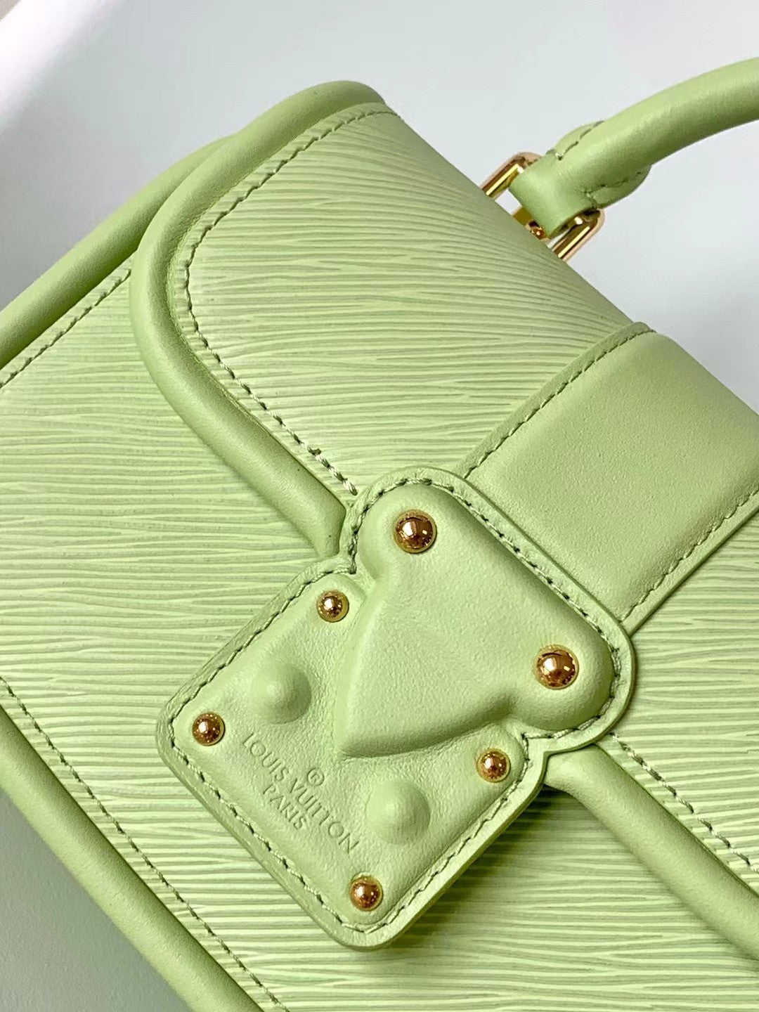 Louis Vuitton Saumur BB Mahina Leather Handbag - Pale Green