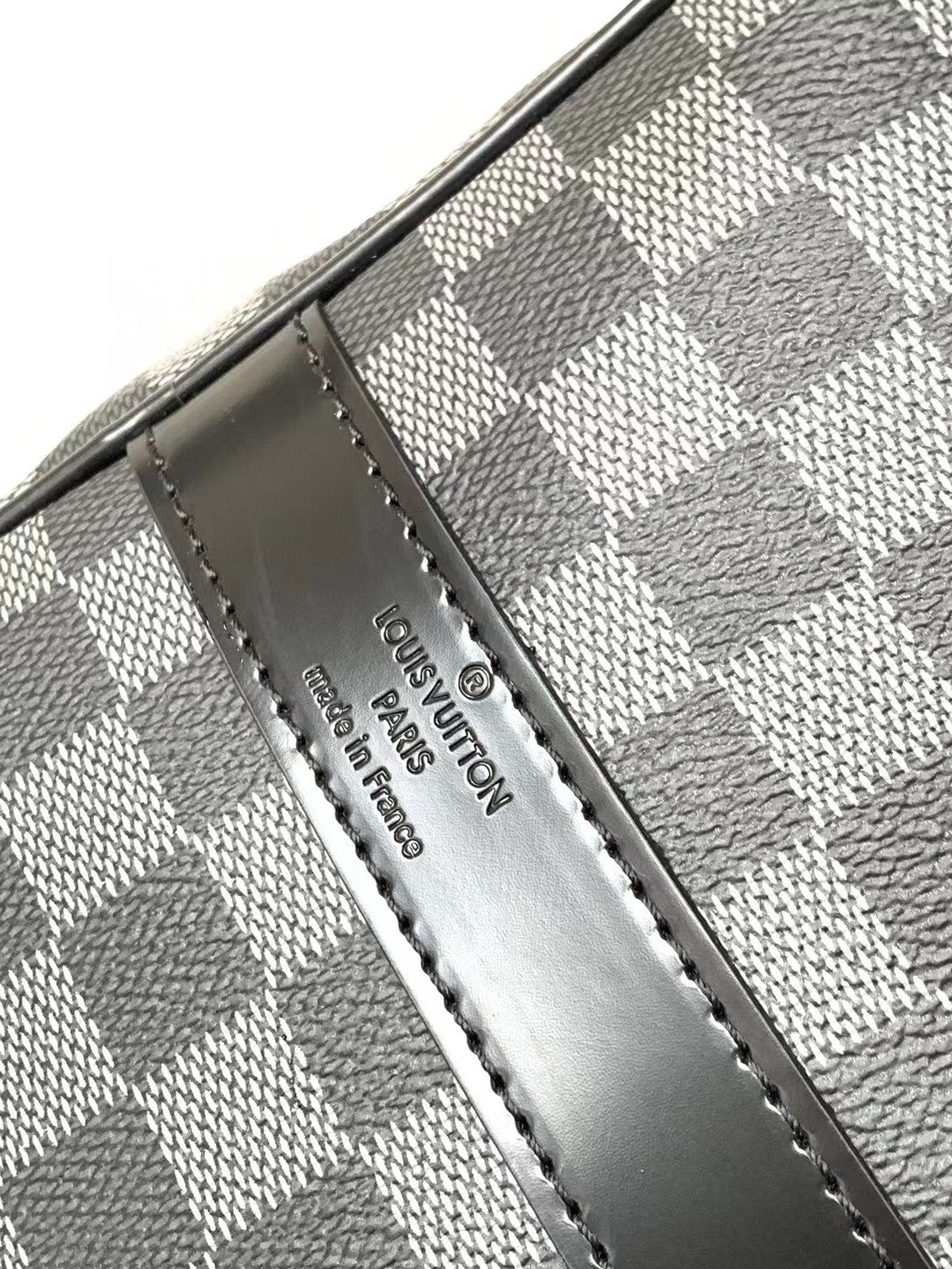 Luxury Damier Graphite Checkered Duffle Travel Bag - Black & Grey Large Weekender