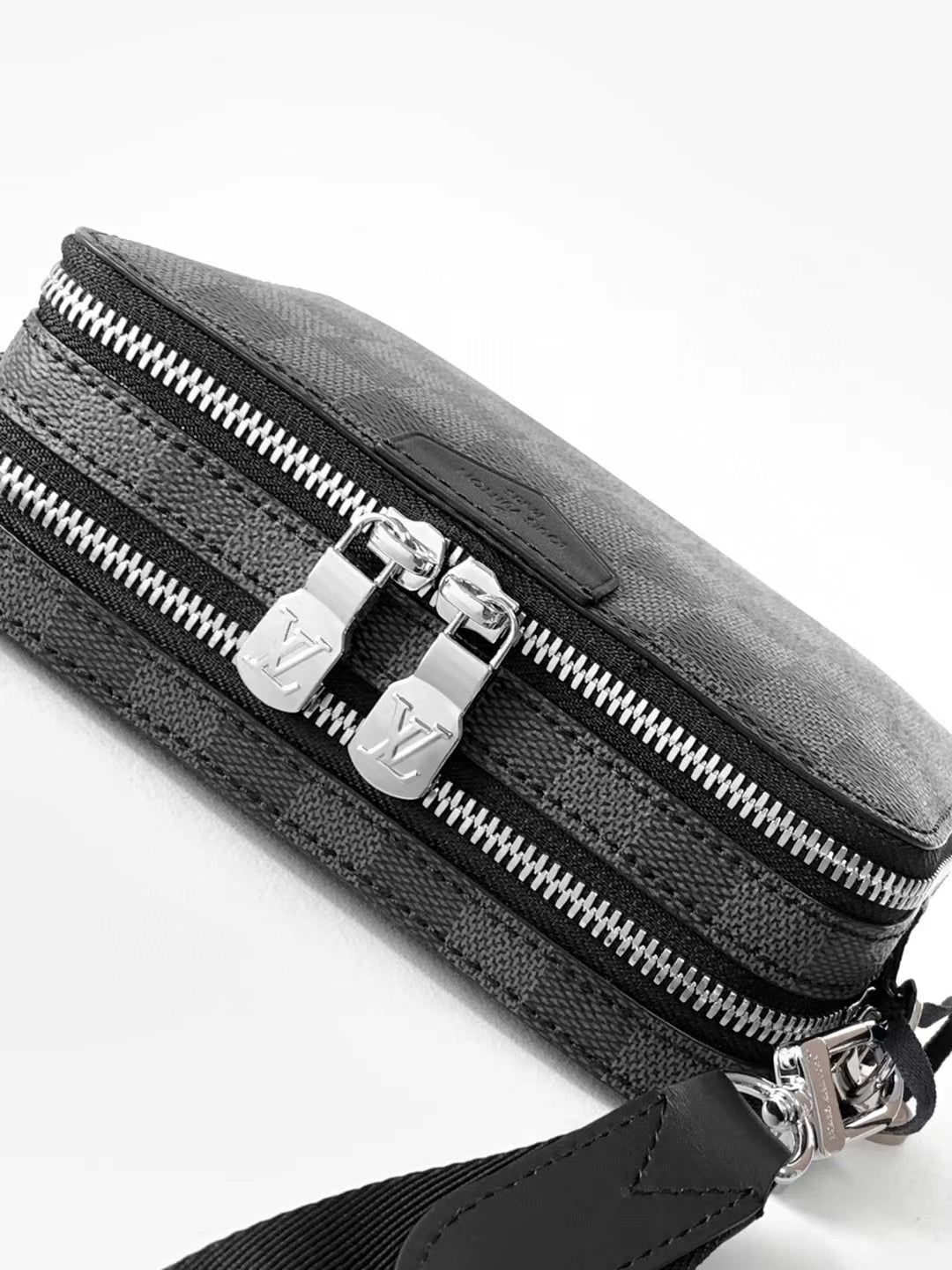 Louis Vuitton Alpha Wearable Wallet Damier Graphite Canvas Black Crossbody Bag
