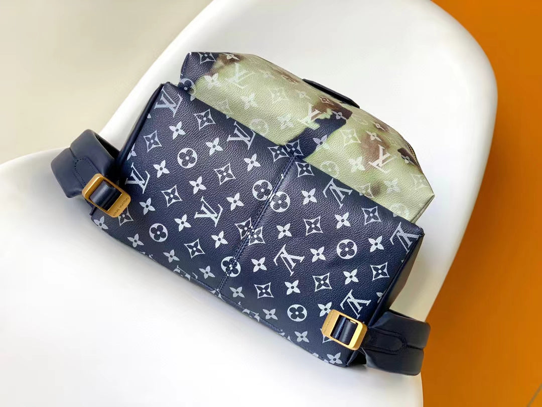 Louis Vuitton Monogram Watercolor Discovery Backpack PM Blue