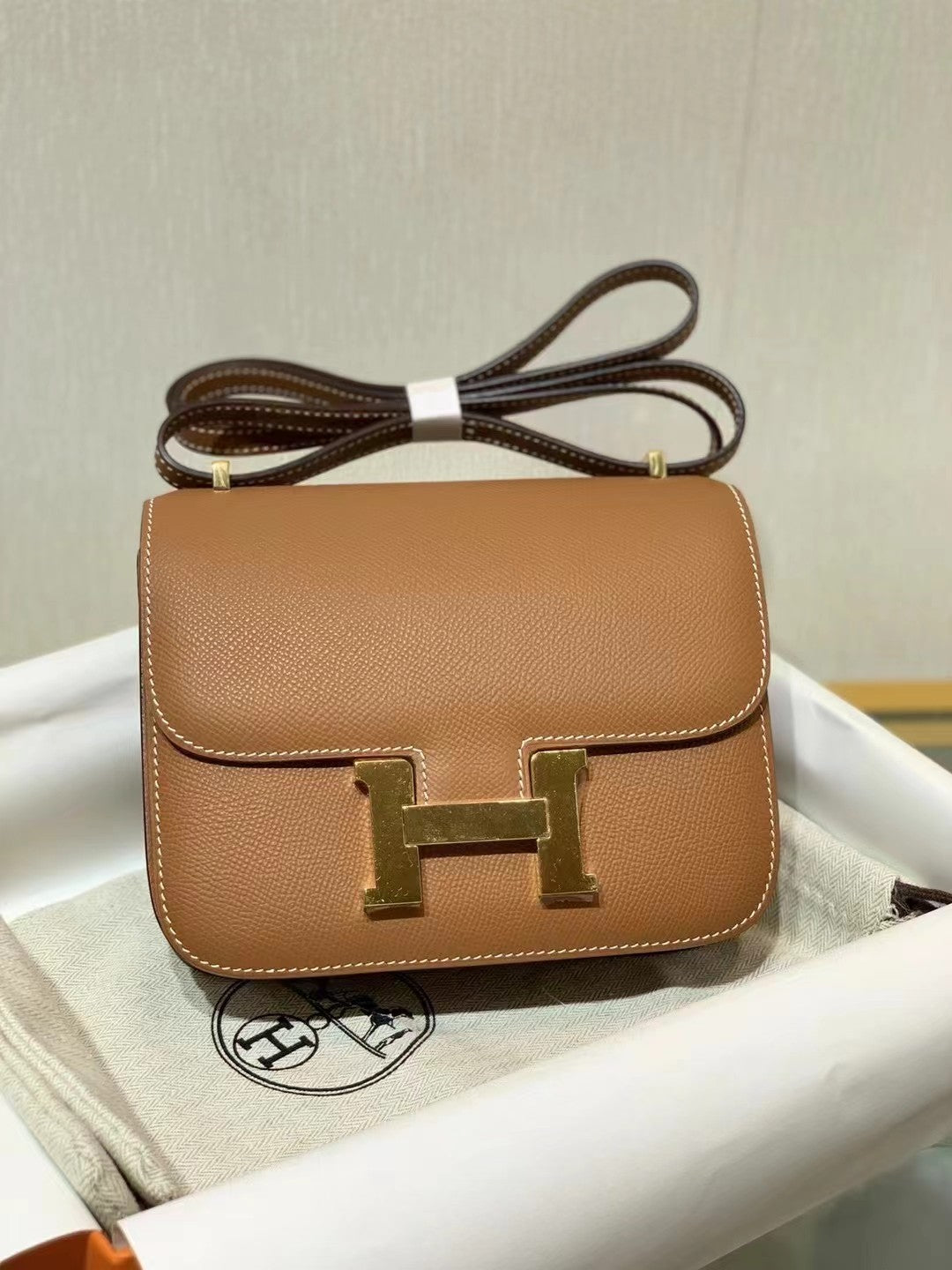 Hermès Constance 18 Mauve Sylvestre Epsom Leather with Gold Hardware