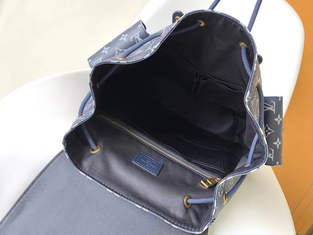 Louis Vuitton Christopher MM Backpack Monogram Dust Canvas