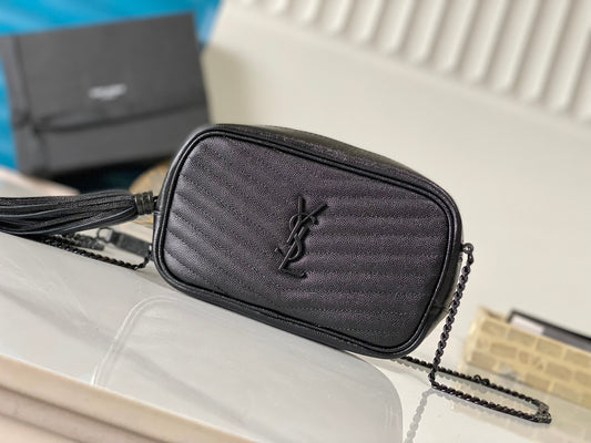 Saint Laurent Lou Camera Bag in Quilted Leather - Black
