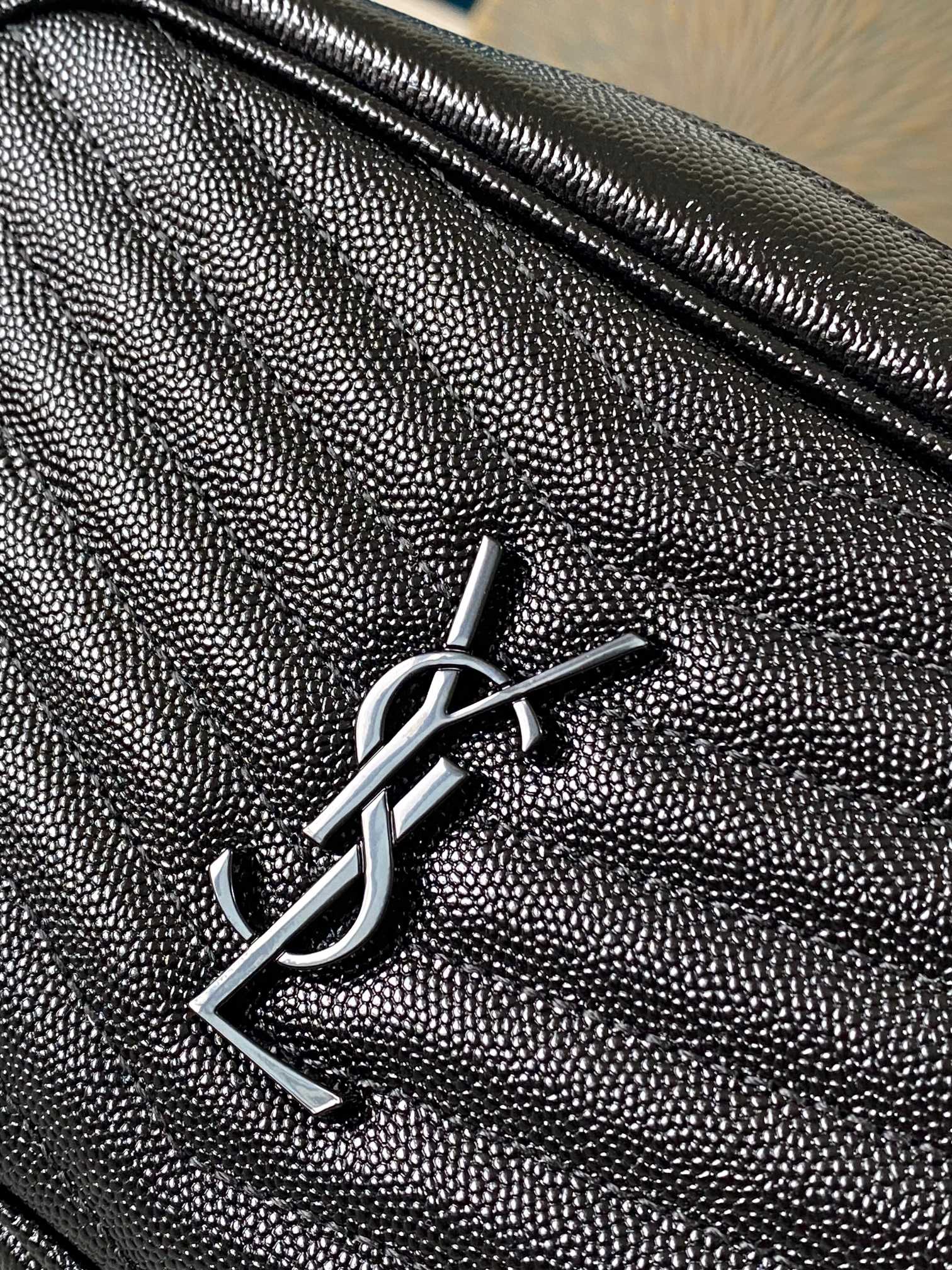 Saint Laurent Lou Camera Bag in Quilted Leather - Black