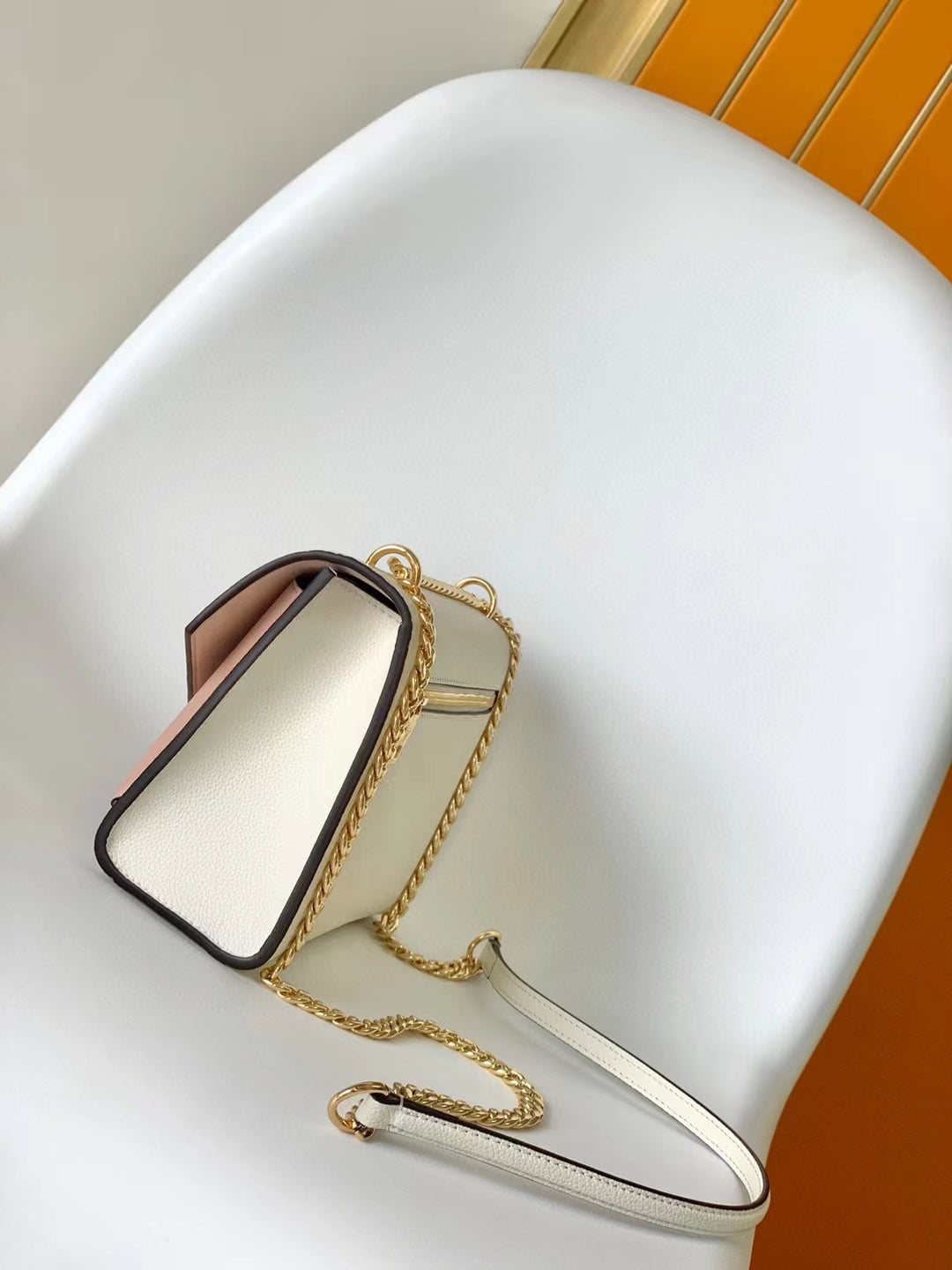 Louis Vuitton Vavin PM Shoulder Bag - Cream and Pink Leather