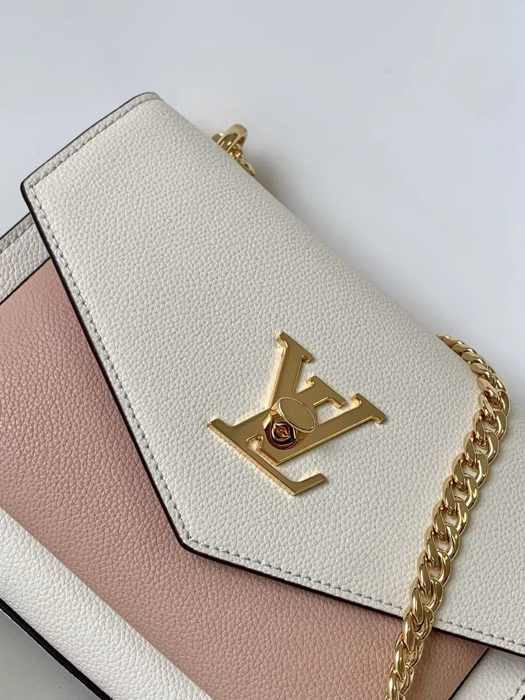 Louis Vuitton Vavin PM Shoulder Bag - Cream and Pink Leather