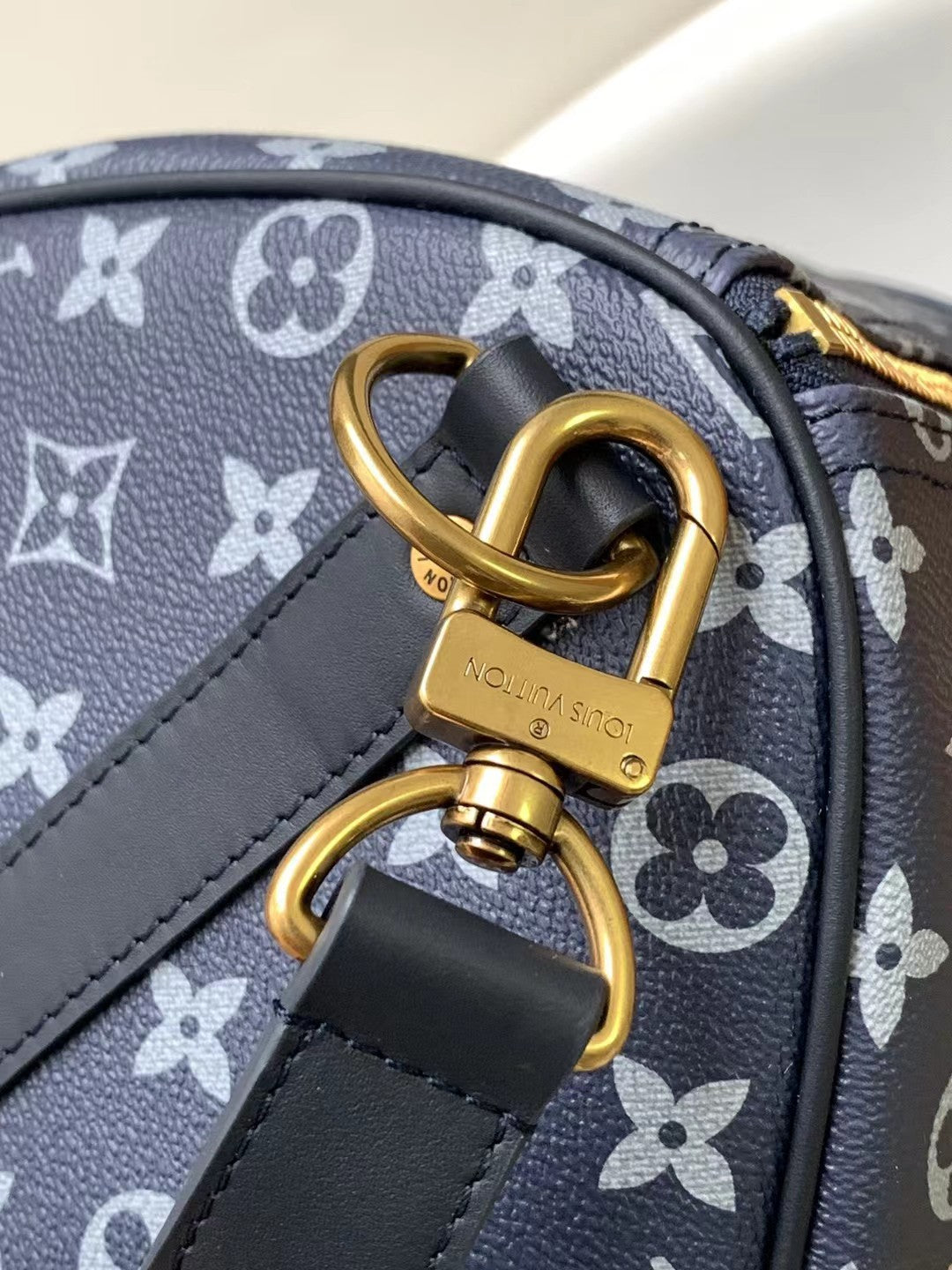 Louis Vuitton Keepall Bandoulière 50 Monogram Clouds Blue