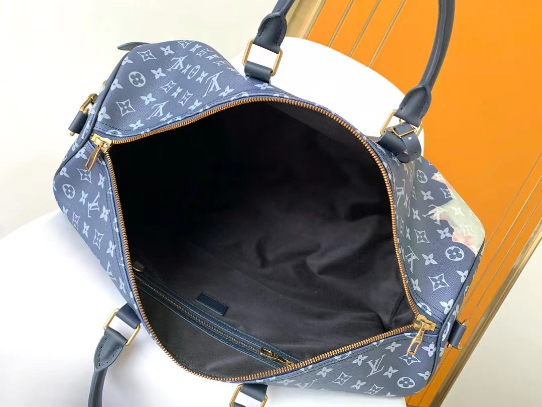 Louis Vuitton Keepall Bandoulière 50 Monogram Clouds Blue
