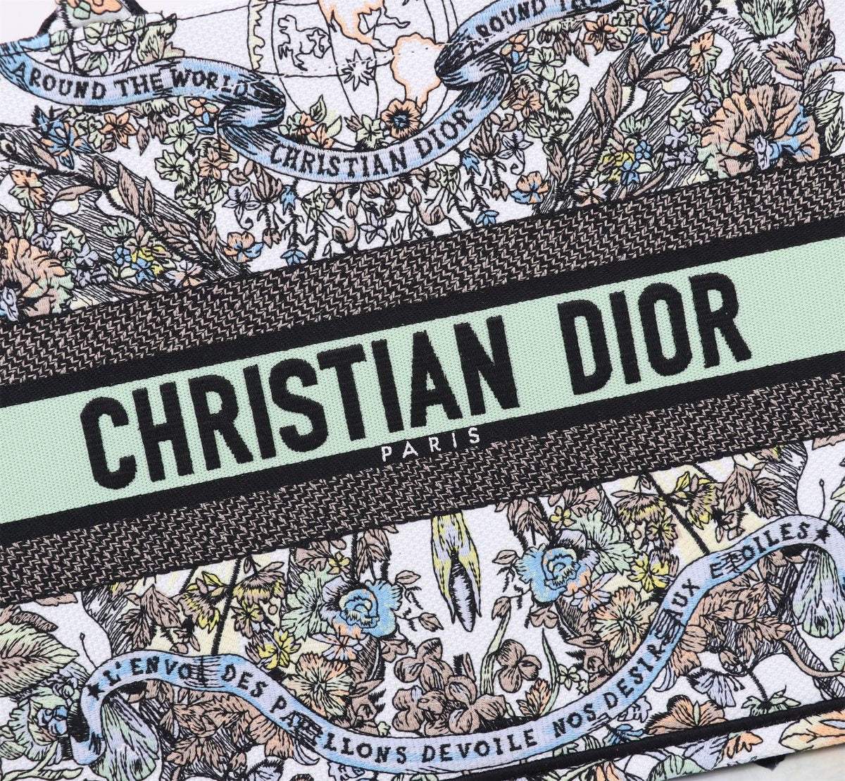 Christian Dior Book Tote - Ornamental Paisley Embroidery Canvas - Blue and White