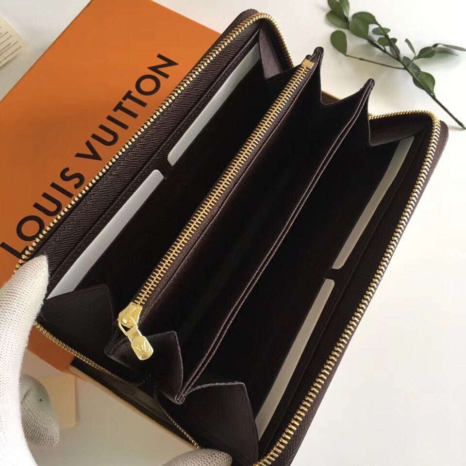 Louis Vuitton Damier Ebene Zippy Wallet with Original Box