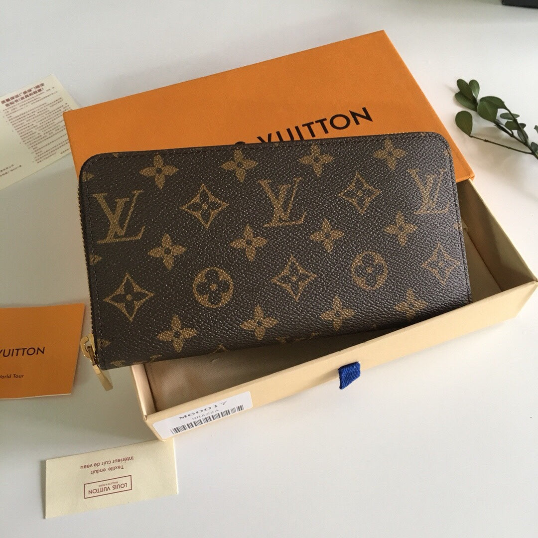 Louis Vuitton Monogram Canvas Toiletry Pouch 26 - Luxury Travel Organizer