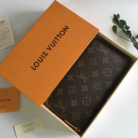 Louis Vuitton Monogram Canvas Toiletry Pouch 26 - Luxury Travel Organizer