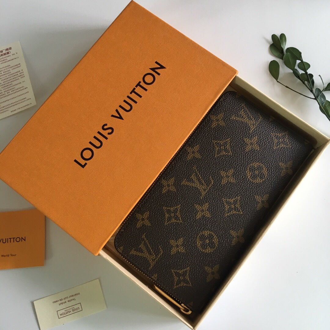 Louis Vuitton Monogram Canvas Toiletry Pouch 26 - Luxury Travel Organizer