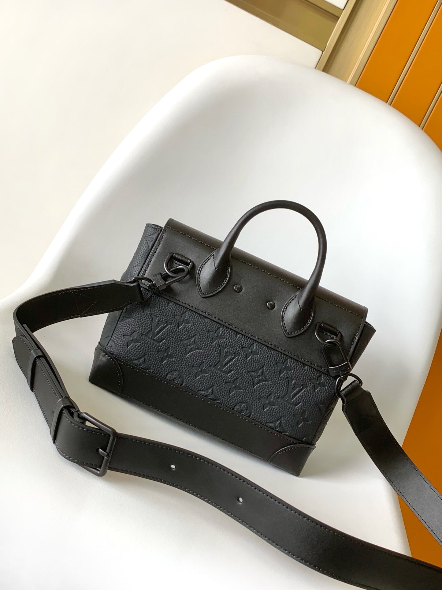 Louis Vuitton Steamer Wearable Wallet - Black Monogram Taurillon Leather