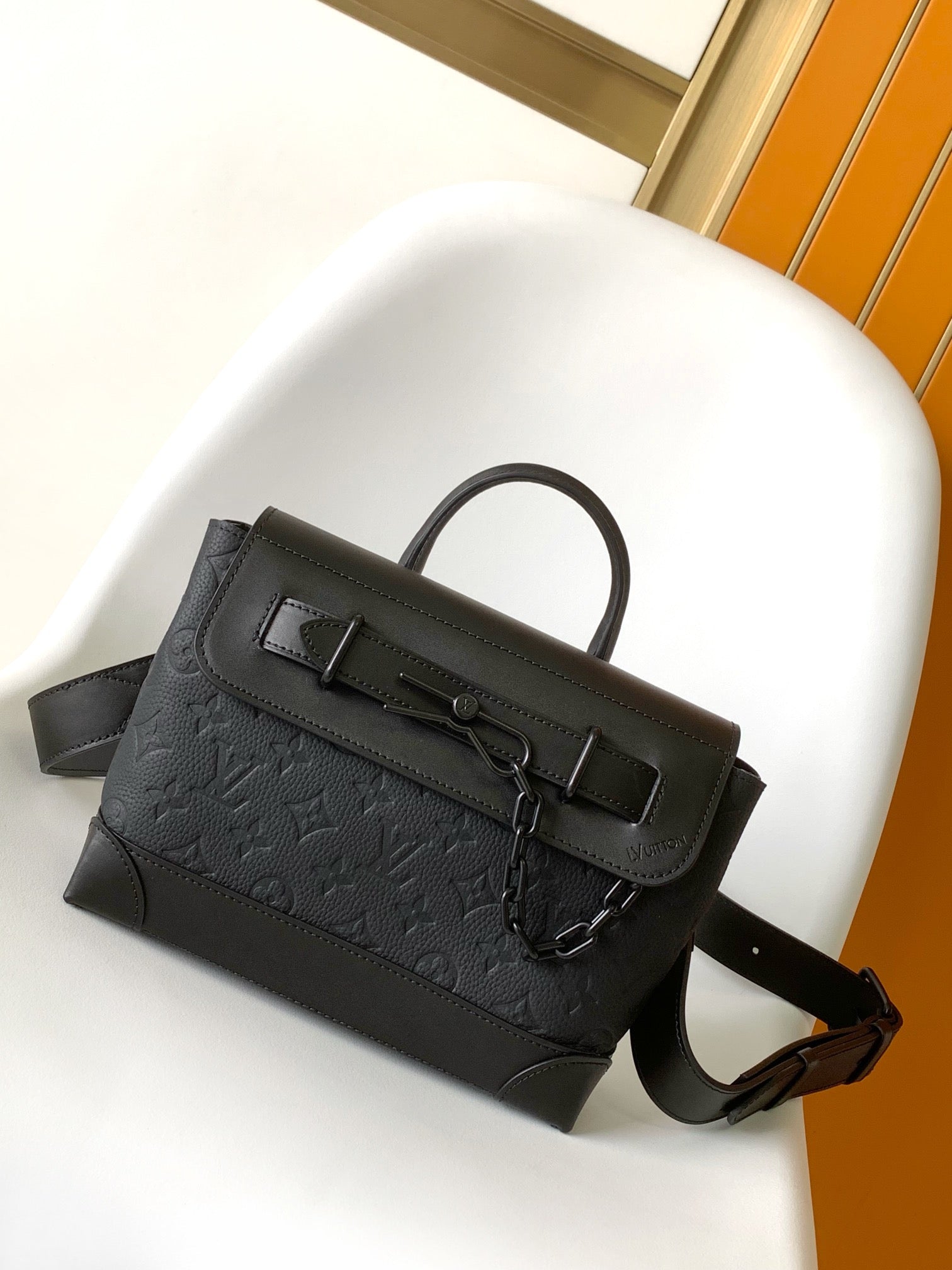 Louis Vuitton Steamer Wearable Wallet - Black Monogram Taurillon Leather