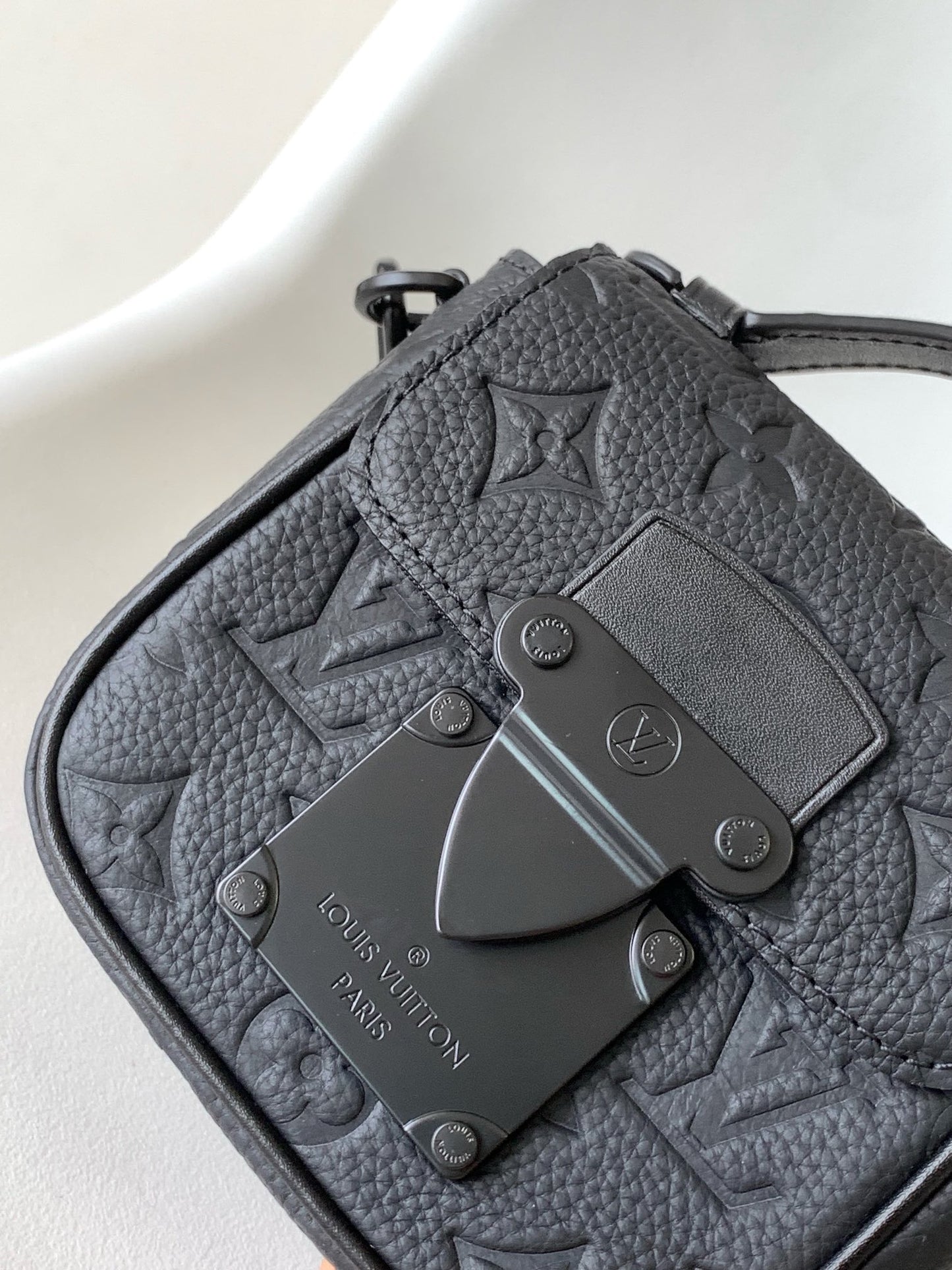 Louis Vuitton S-Lock Messenger Mini Monogram Taurillon Leather - Black