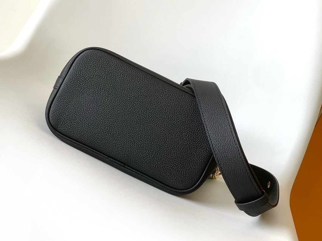 Louis Vuitton Lockme Bucket Bag Black Grained Calfskin Leather