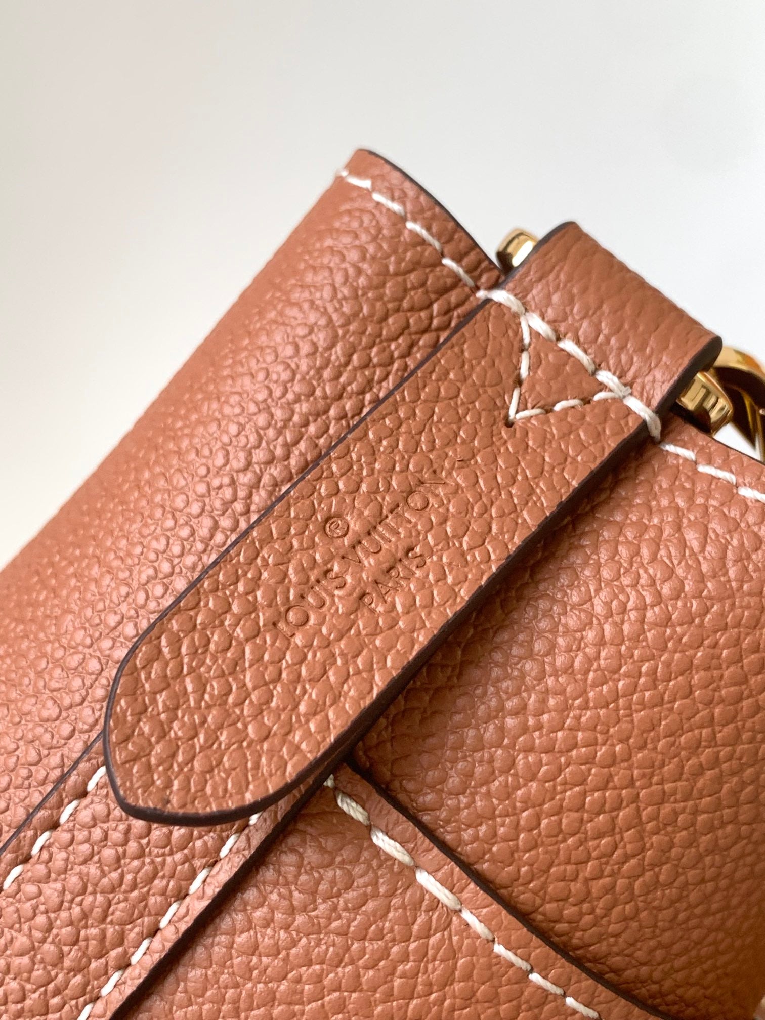 Louis Vuitton Lockme Bucket Bag - Brown Grained Leather with Gold-Tone Hardware