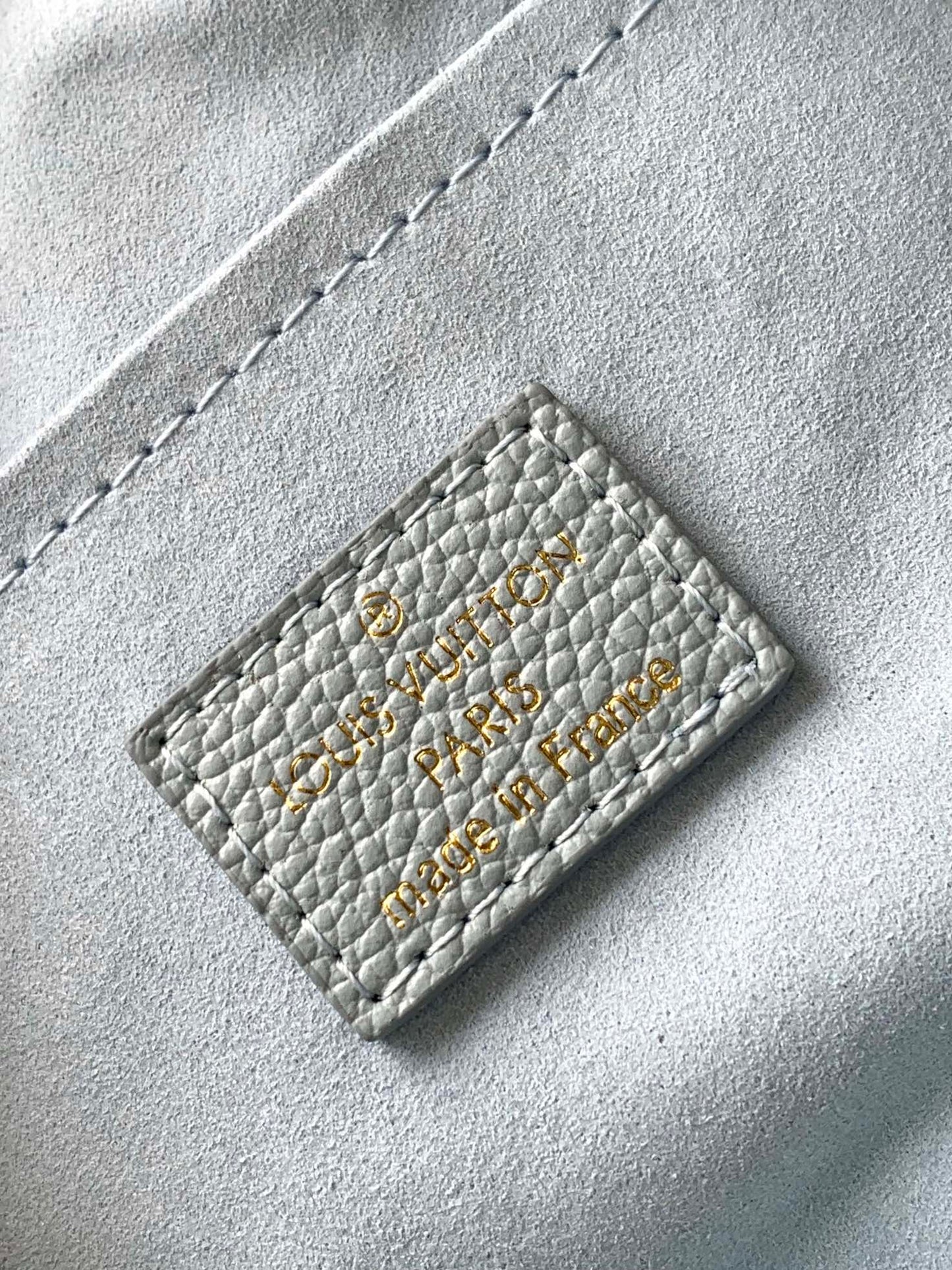 Louis Vuitton Monogram Empreinte Speedy Bandoulière 20 Handbag - Light Blue