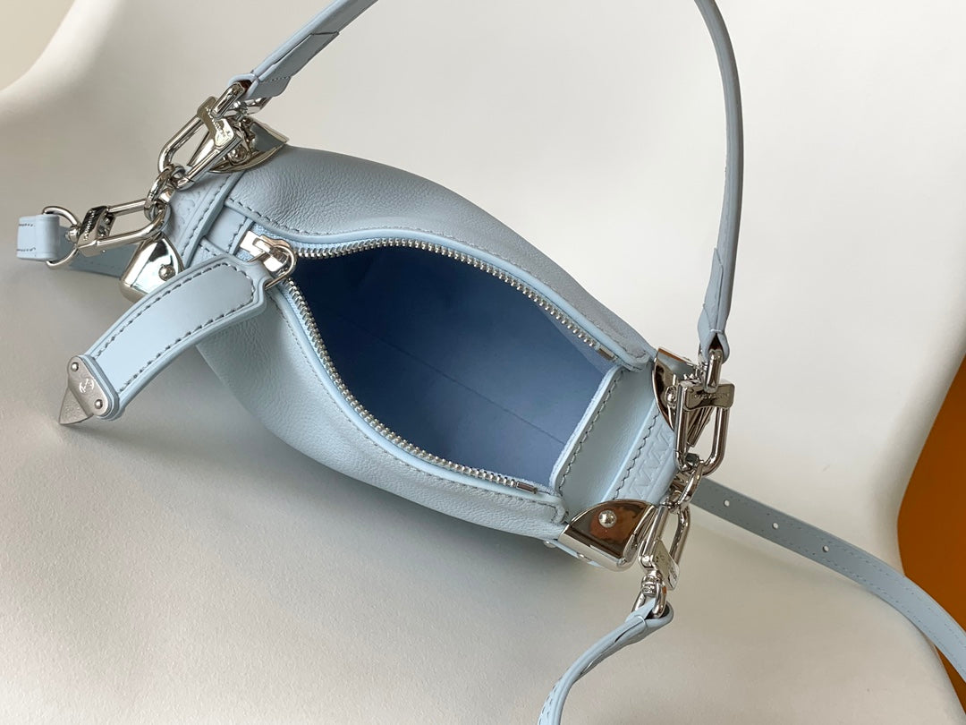 MCM Mode Travia Mini Trunk Leather Shoulder Bag - Light Blue
