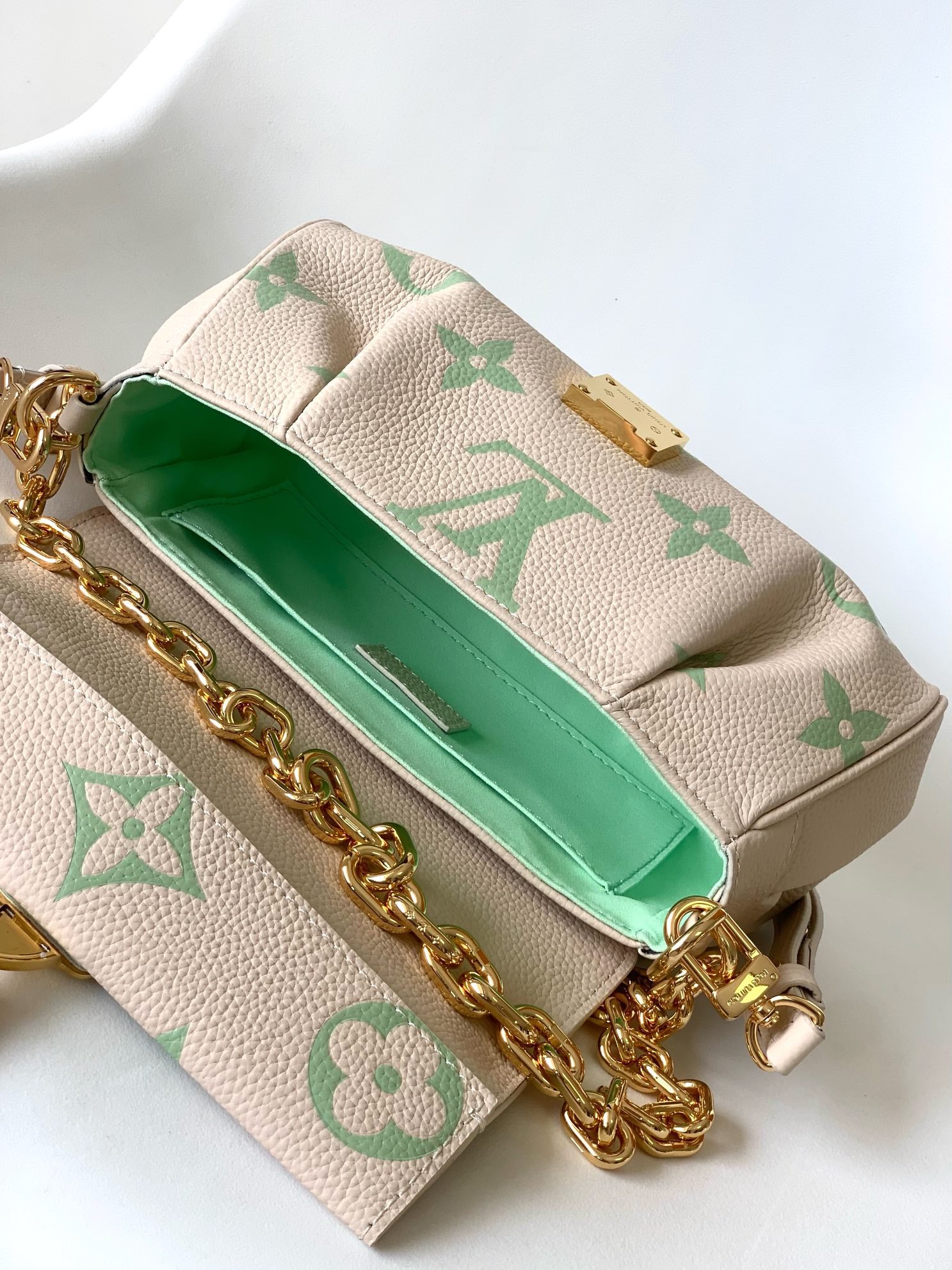 Louis Vuitton Monogram Empreinte Easy Pouch on Strap - Cream &amp; Green