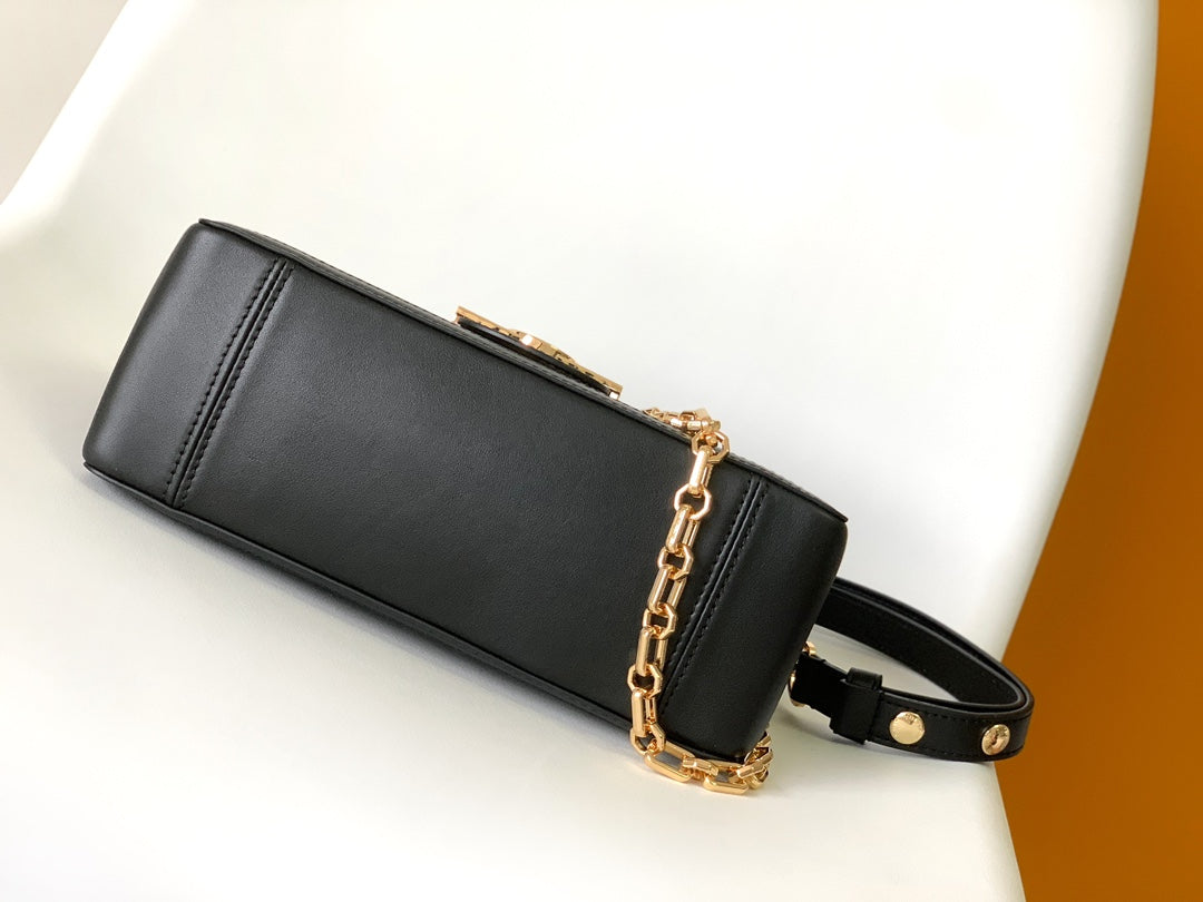 Women's Elegant Black Faux Leather Crossbody Bag with Gold Chain Detail