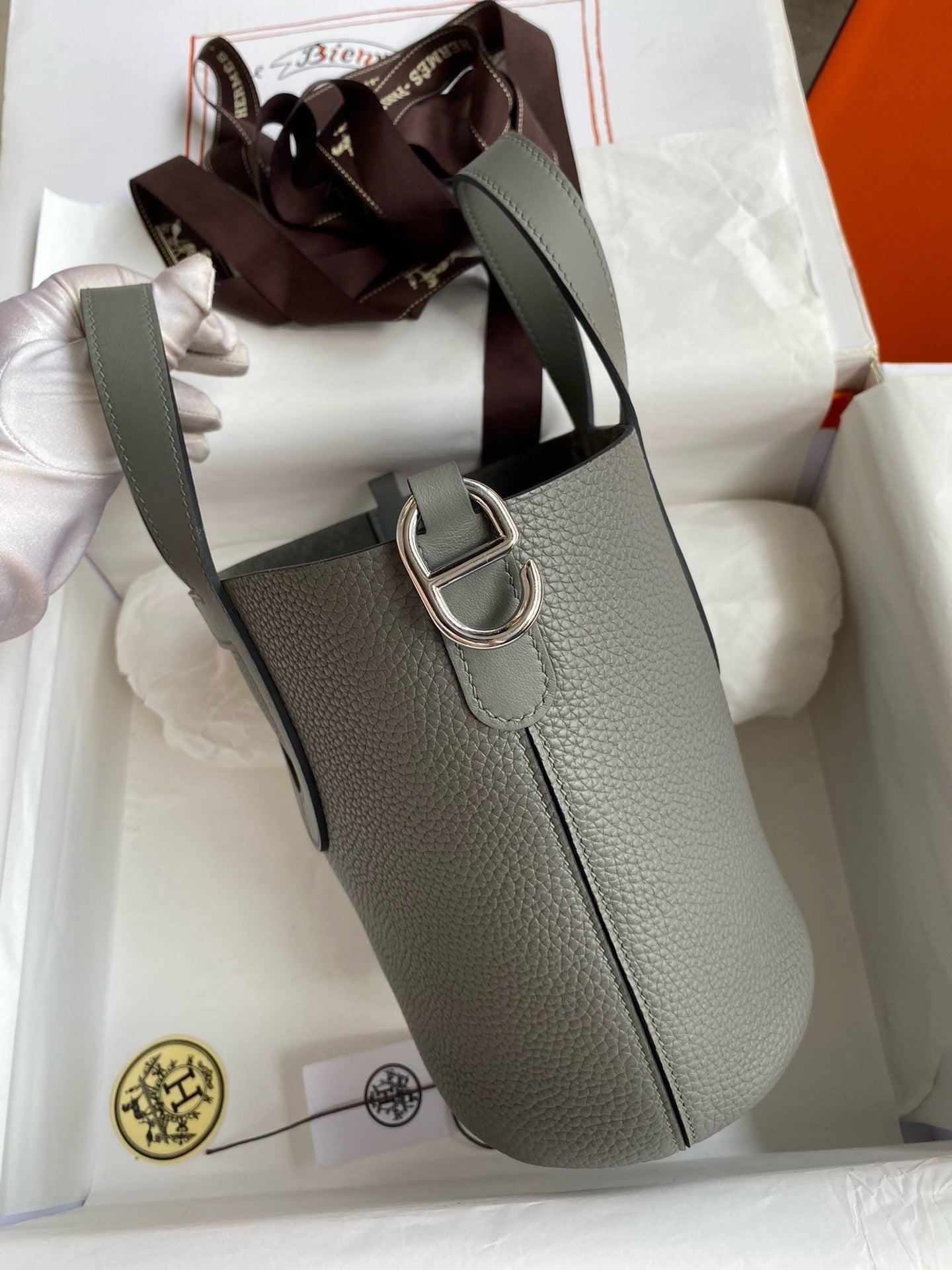 Hermès In-the-Loop 18 Tote Bag - Grey Clemence &amp; Swift Leather