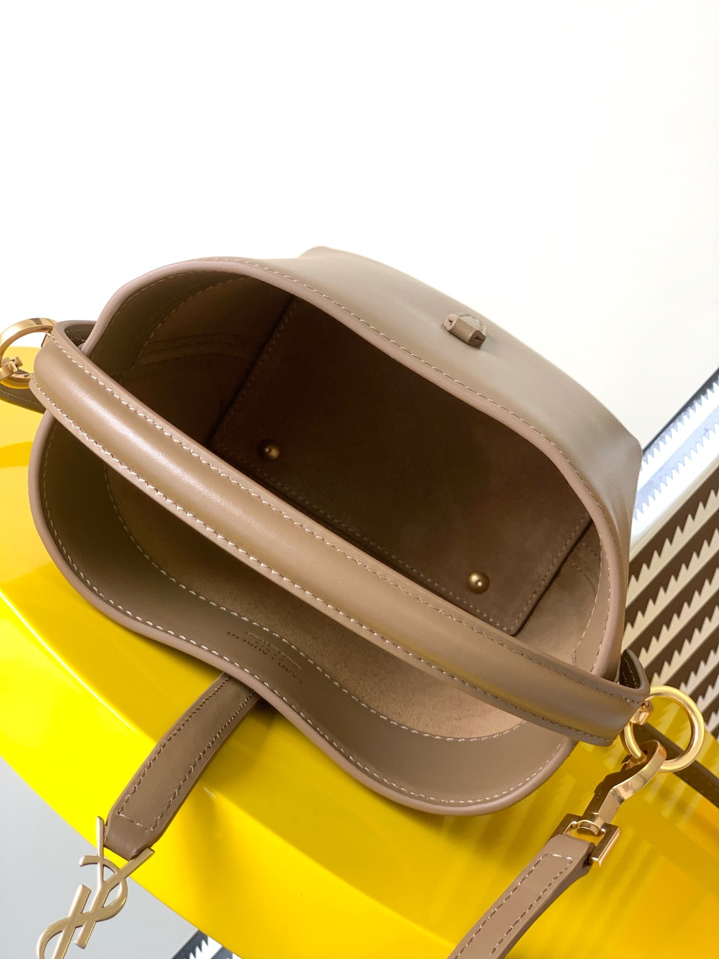 Saint Laurent Le 37 Small Bucket Bag in Taupe Leather