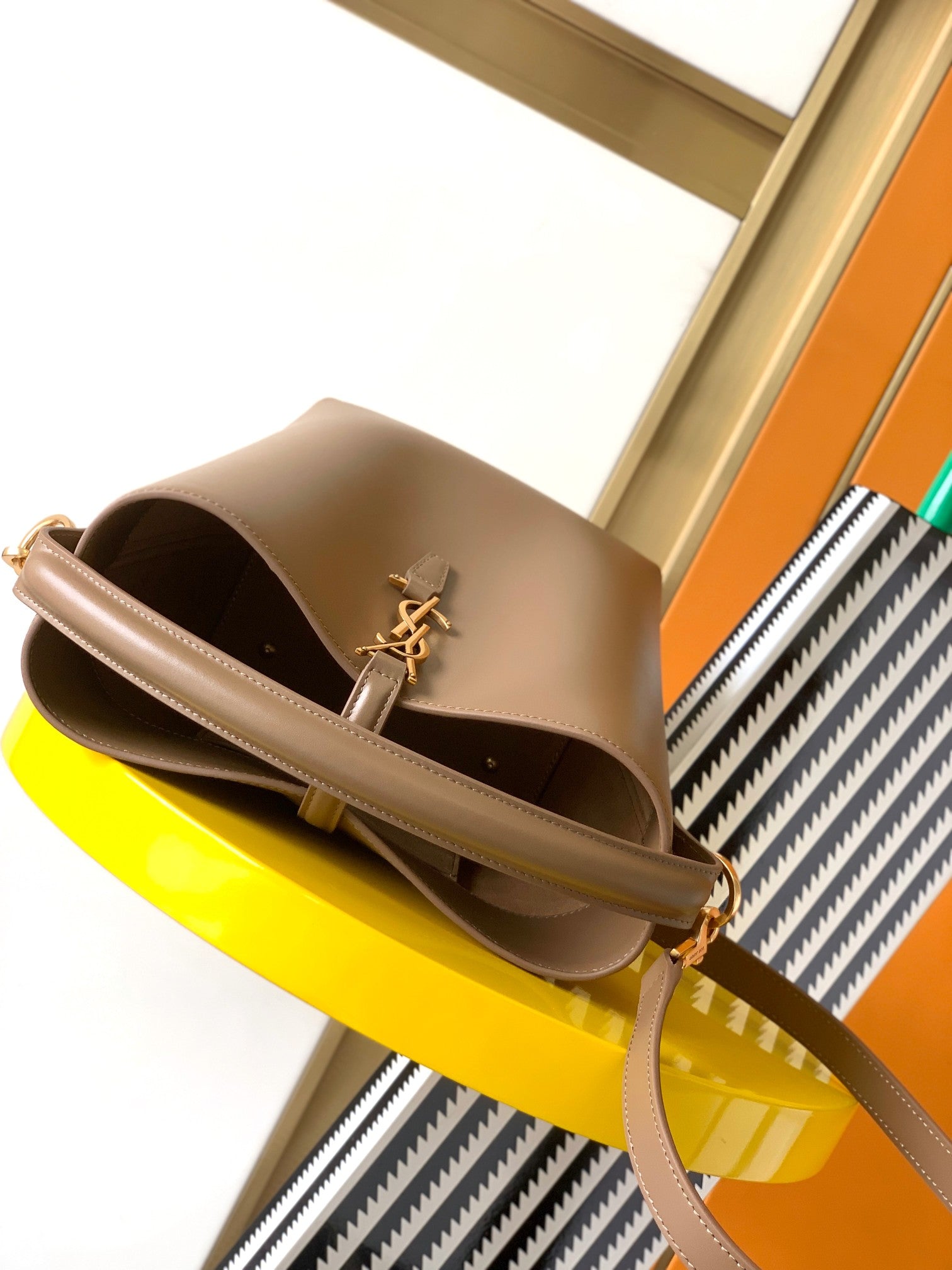 Saint Laurent LE 5 À 7 Small Leather Bucket Bag in Taupe