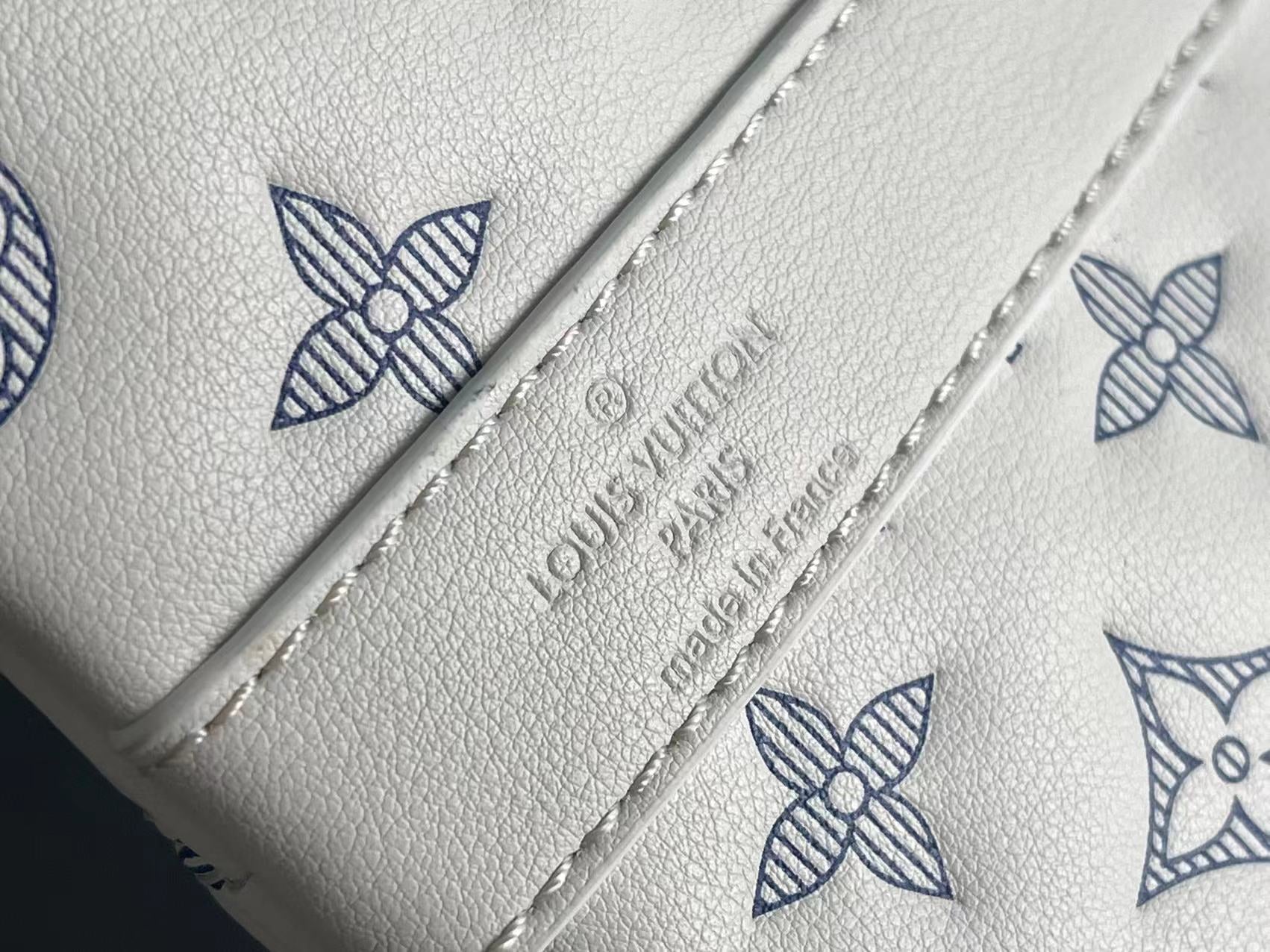 Louis Vuitton Keepall Bandoulière 50 Monogram White/Grey Duffle Bag