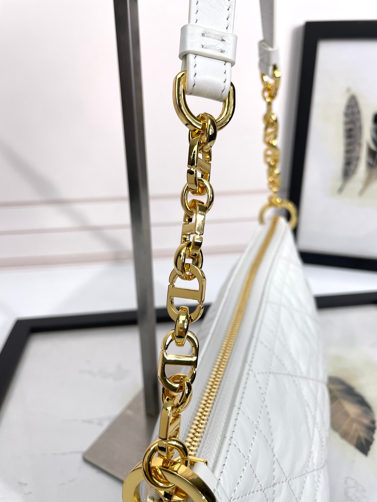 Elegant White Quilted Shoulder Bag with Gold-Tone Chain Strap