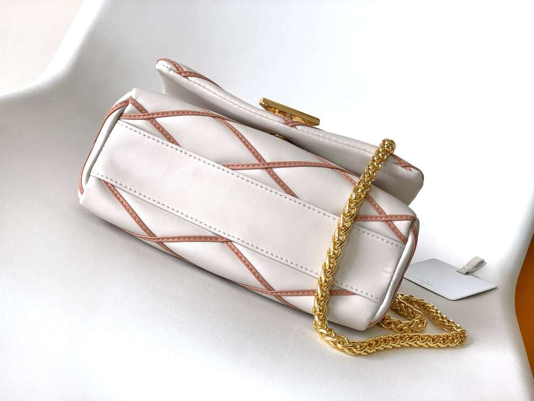 Louis Vuitton GO-14 MM Quilted Lambskin Shoulder Bag - Rose Malletage