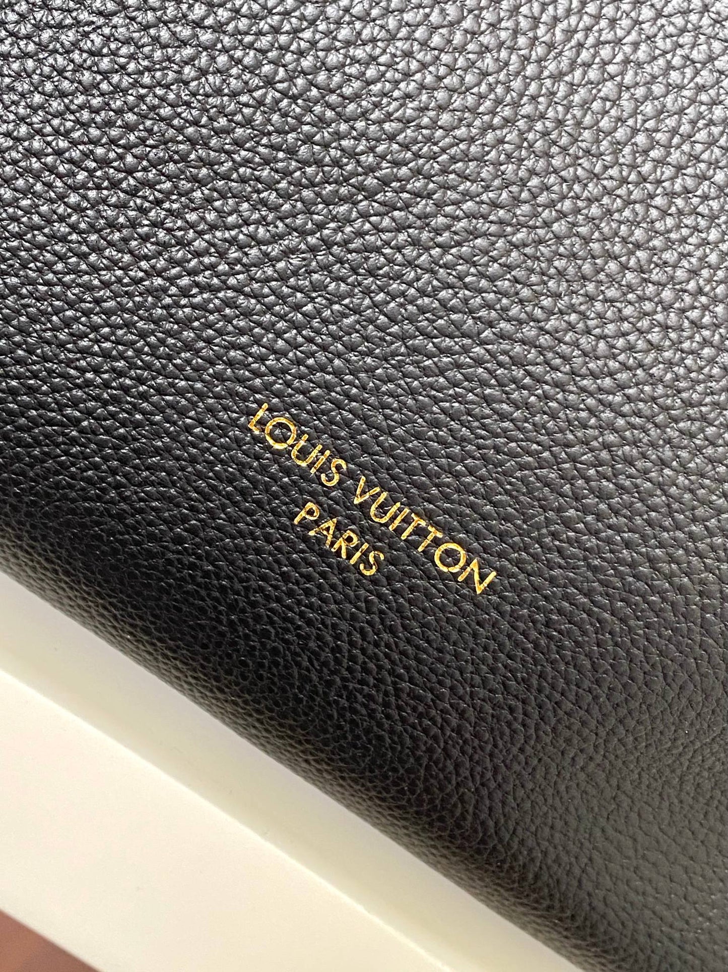 Kate Spade New York Knott Large Pebbled Leather Hobo Bag - Black
