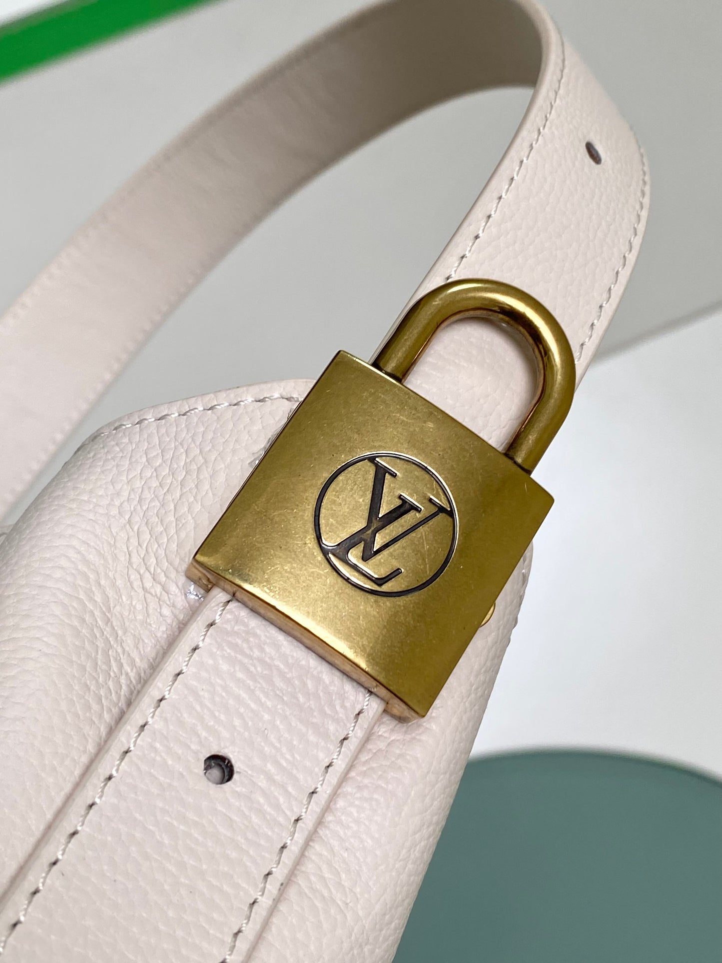 Jil Sander Medium Leather Hobo Shoulder Bag - Beige
