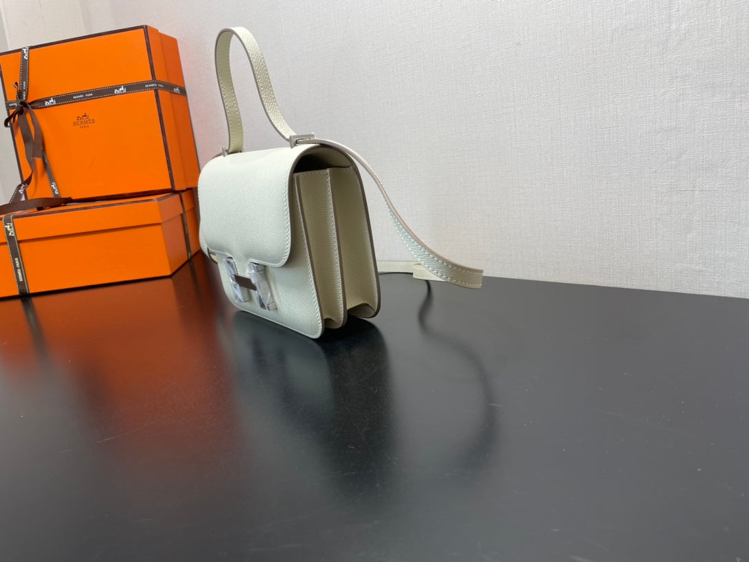 Luxury Off-White Leather H-Buckle Shoulder Bag - Classic Flap Crossbody Purse