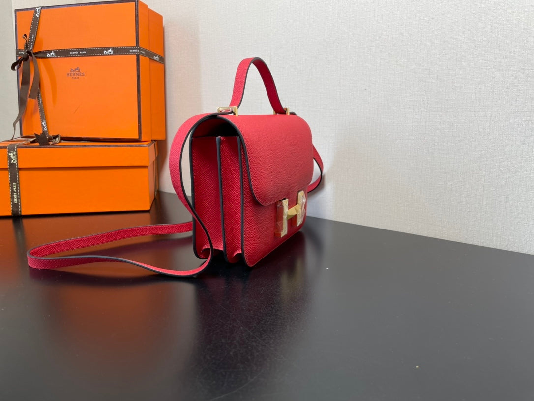 Hermès Constance Mini Handbag - Pink Epsom Leather - Gold-Tone Hardware