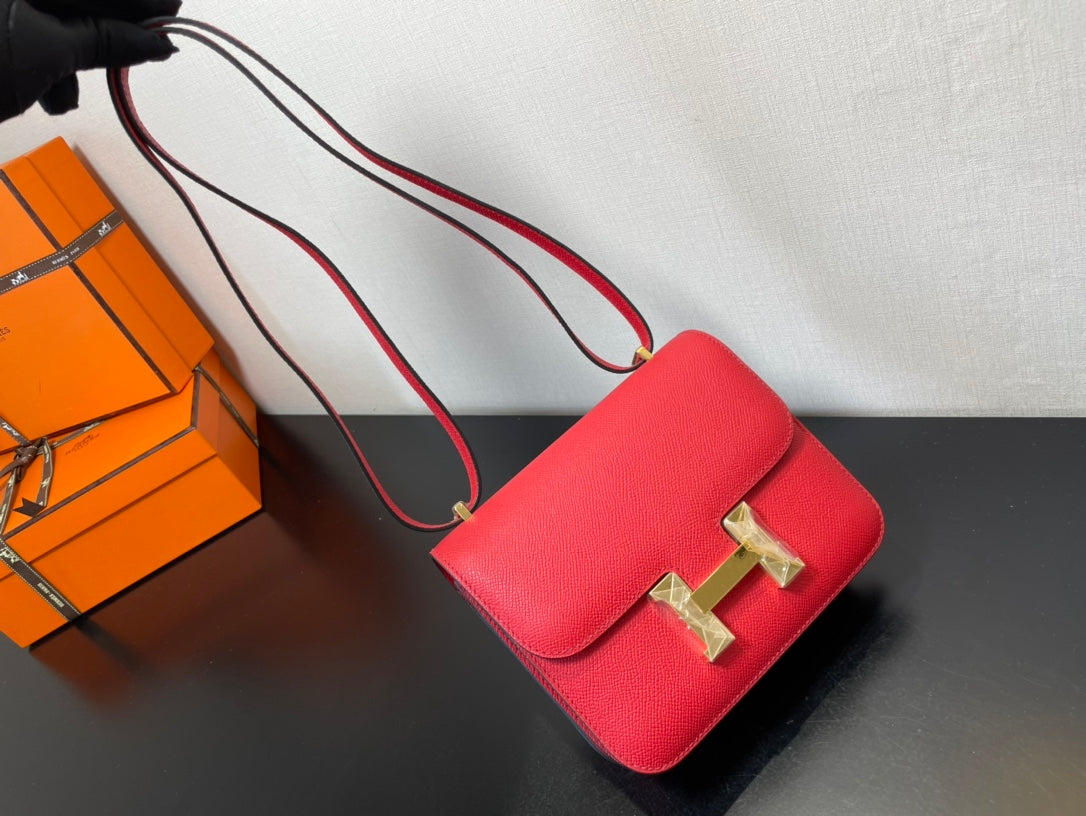 Hermès Constance Mini Handbag - Pink Epsom Leather - Gold-Tone Hardware