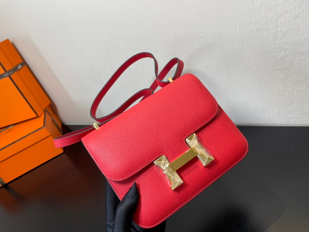 Hermès Constance Mini Handbag - Pink Epsom Leather - Gold-Tone Hardware
