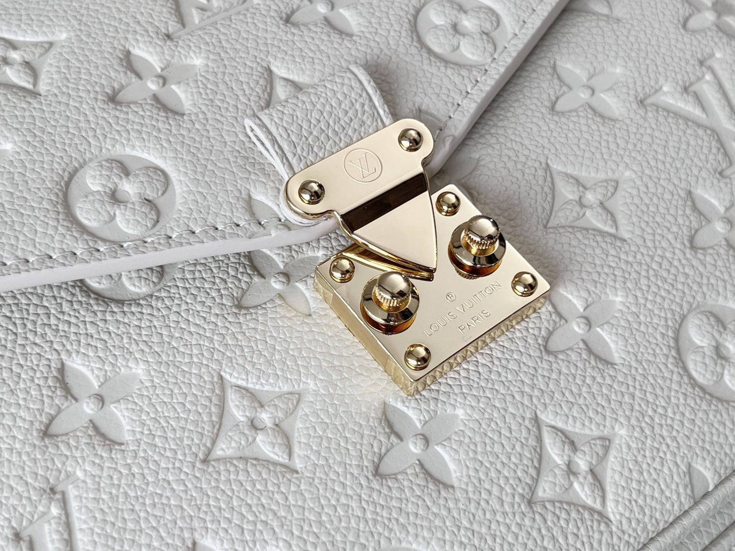 Louis Vuitton Monogram Empreinte Pochette Métis - Cream White Leather Crossbody Bag
