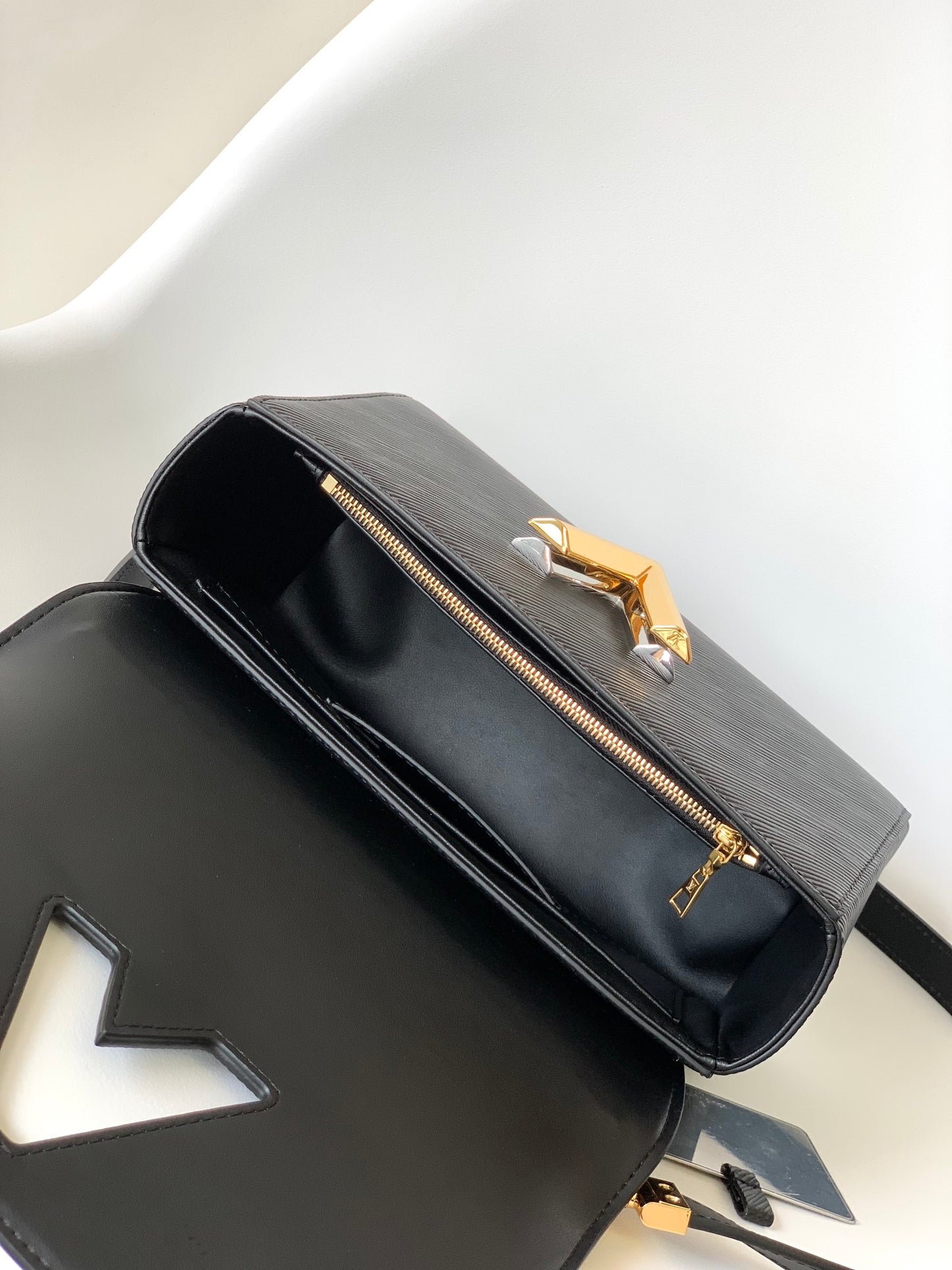 Louis Vuitton Twist MM Black Epi Leather Handbag with Decorative Chain