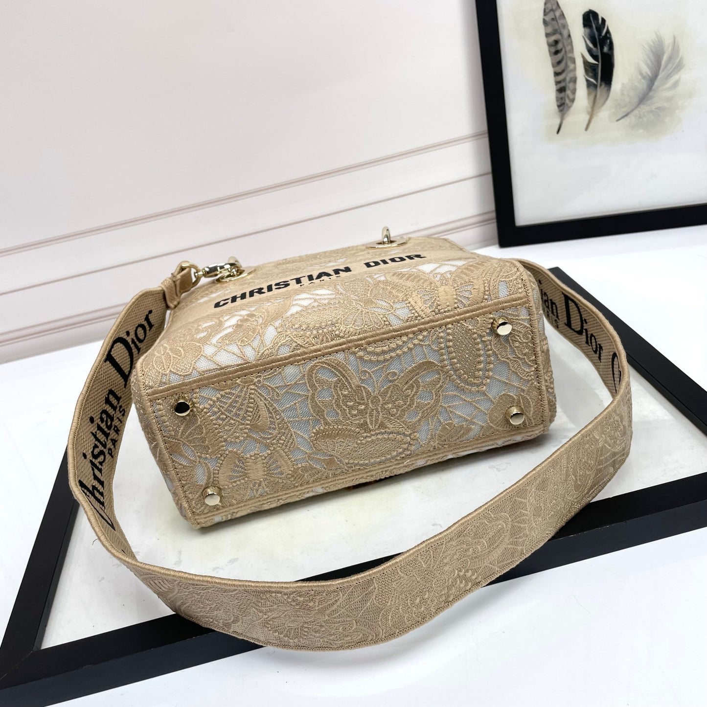 Christian Dior Lady D-Lite Bag Beige Embroidered Canvas Medium Handbag