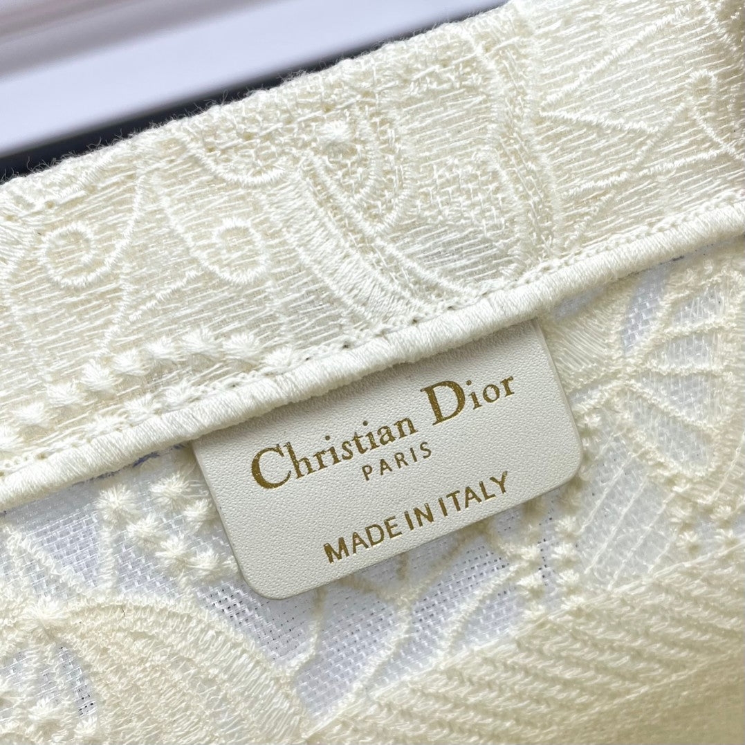 Dior Elegant White Floral Embroidered Canvas Tote Bag with Top Handles